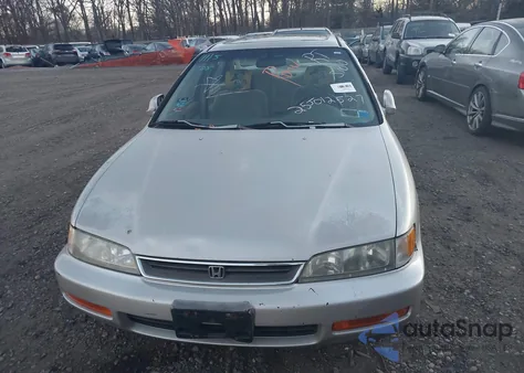 1997 Honda Accord Ex z USA, uszkodzony, nr VIN 1HGCD5654VA144543